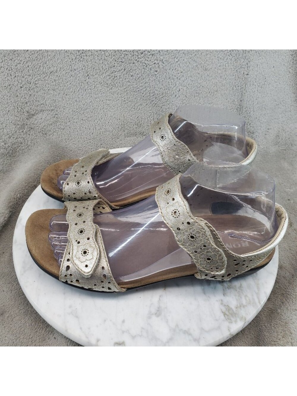 Romika Shoes Womens EU 38 US 7-7.5 Gold Leather Tahiti Sandals *Read*